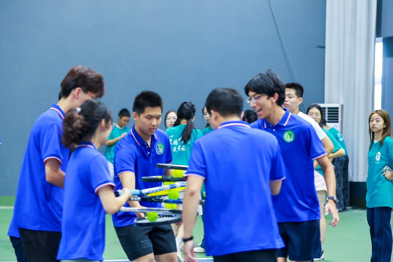 1044046EC972EDAF0AD51A6C877_1B66C2BB_1C153