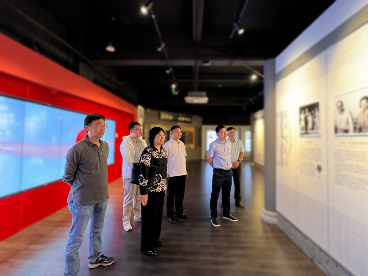 34A63CD8D376EED5C0BF2E56FB8_3E35F5FE_18686