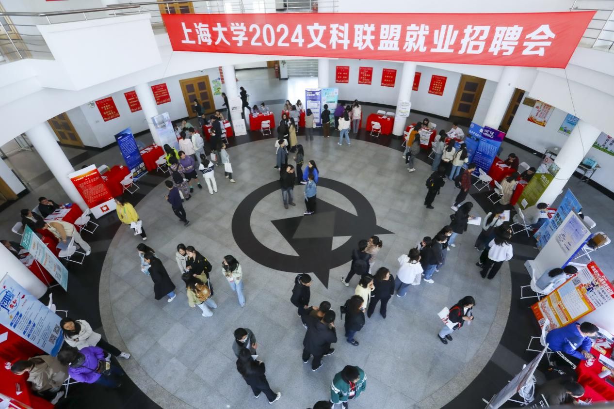 B80387C01E1A0A2E4DC64CDBFAC_3B6B587C_2CEE5