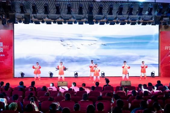 E754D05DC7A08D2709D033BD580_86D44AE2_B82A