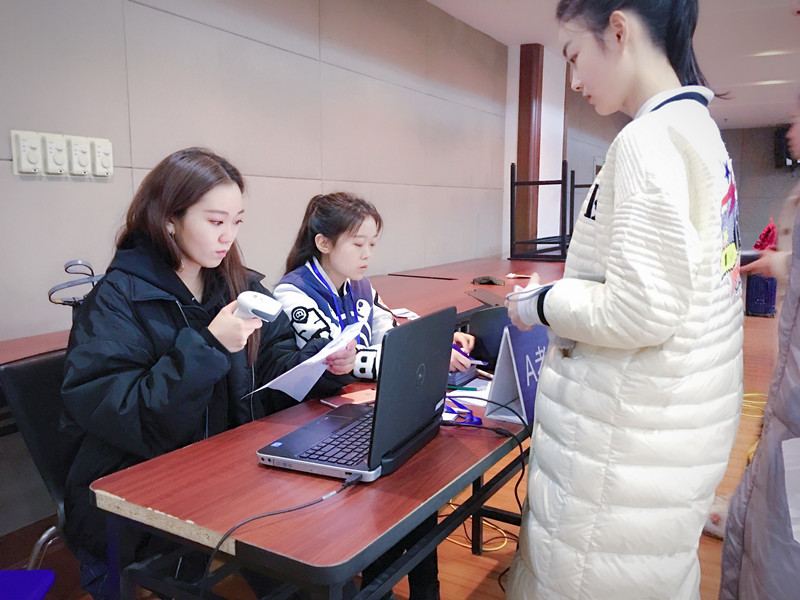 ��ҳ- �±�GG���Ŵ�����ҵƽ̨