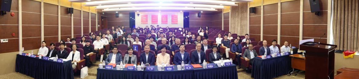 F461128FE9BEBDE051981550348_DCE1DC5D_1044A