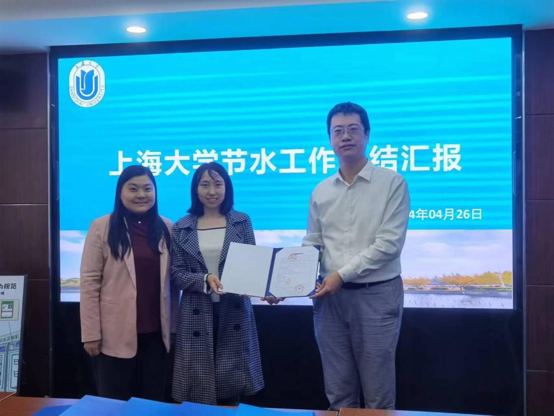 B1D586CC0601769BDED8C75155F_FB369C5D_17349