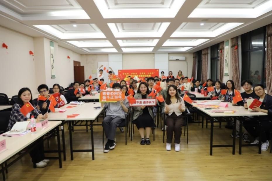 E0F60BC6F06F038F43B545FE64A_757BFE73_14537