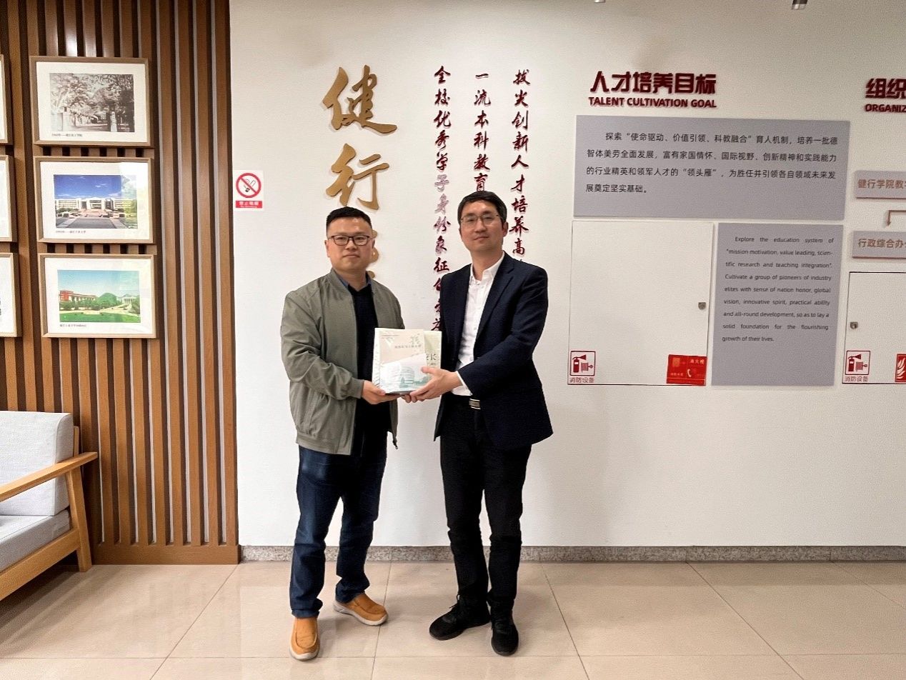 9D41A44C715187D887B5702449D_1AD6FDAB_31D71 9D41A44C715187D887B5702449D_1AD6FDAB_31D71