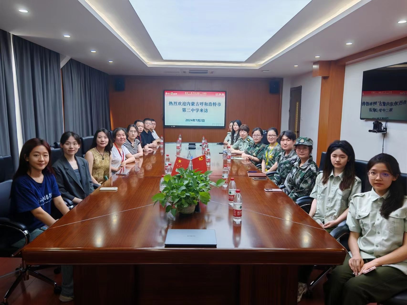 7-1.pic.jpg 7-1.pic.jpg