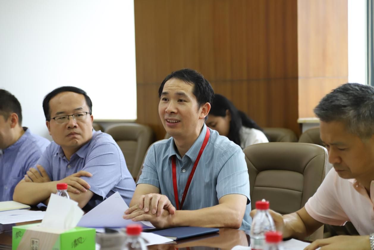 DFF300FC101EA75C04B4334F5E8_DAEBC941_1610E DFF300FC101EA75C04B4334F5E8_DAEBC941_1610E