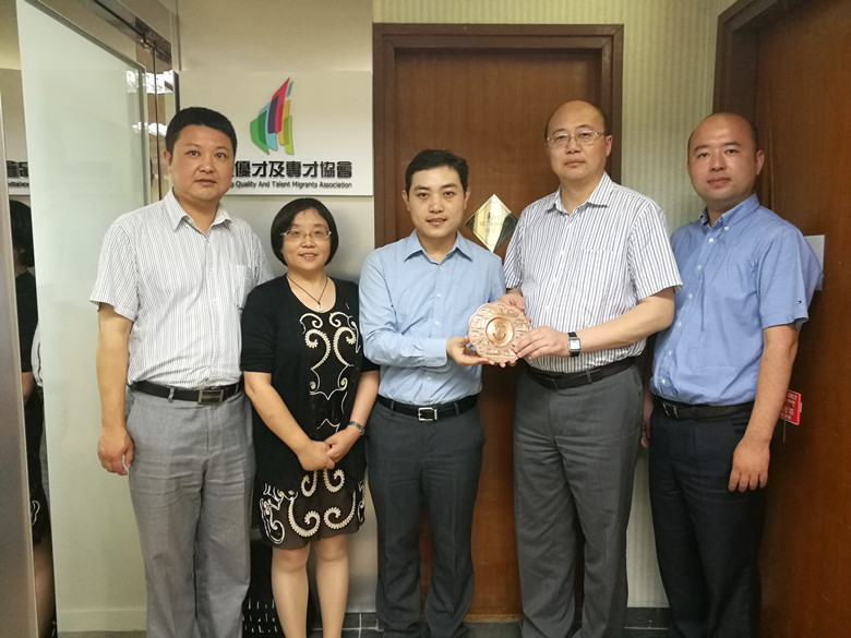 ��ҳ- �±�GG���Ŵ�����ҵƽ̨