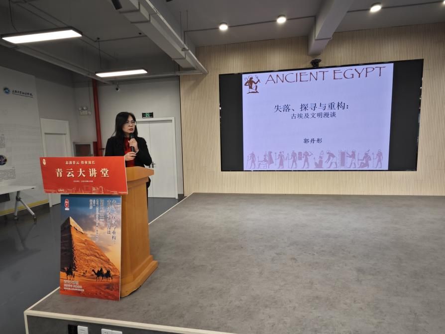 30AD773466715D6C6E48A1DE0B9_C6328428_10E0C