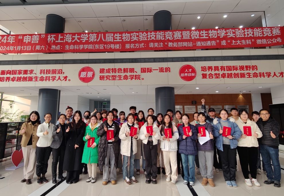 7370C8F4F3CEB1EE1EC71988E02_76F8F048_216B8