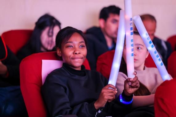 1DA9270BB93E601CA0A79490732_01592332_642B