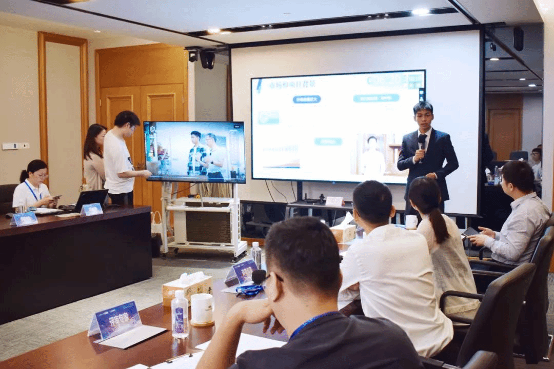 C404EEE2850202C6B56DA9BBDE3_E0D2C862_51320 C404EEE2850202C6B56DA9BBDE3_E0D2C862_51320