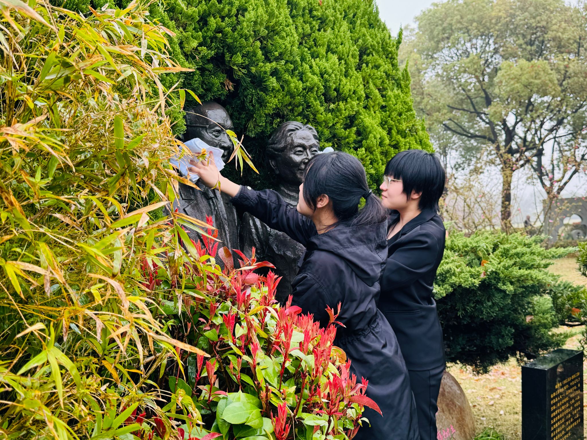 ��ҳ- �±�GG���Ŵ�����ҵƽ̨