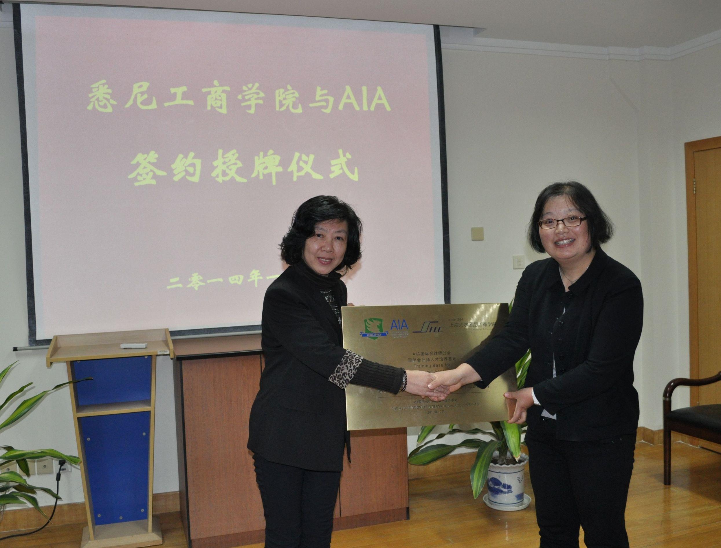 AA01444BE871F56F975169B778B_D1CBB219_5EAB3.jpg?e= AA01444BE871F56F975169B778B_D1CBB219_5EAB3.jpg?e=