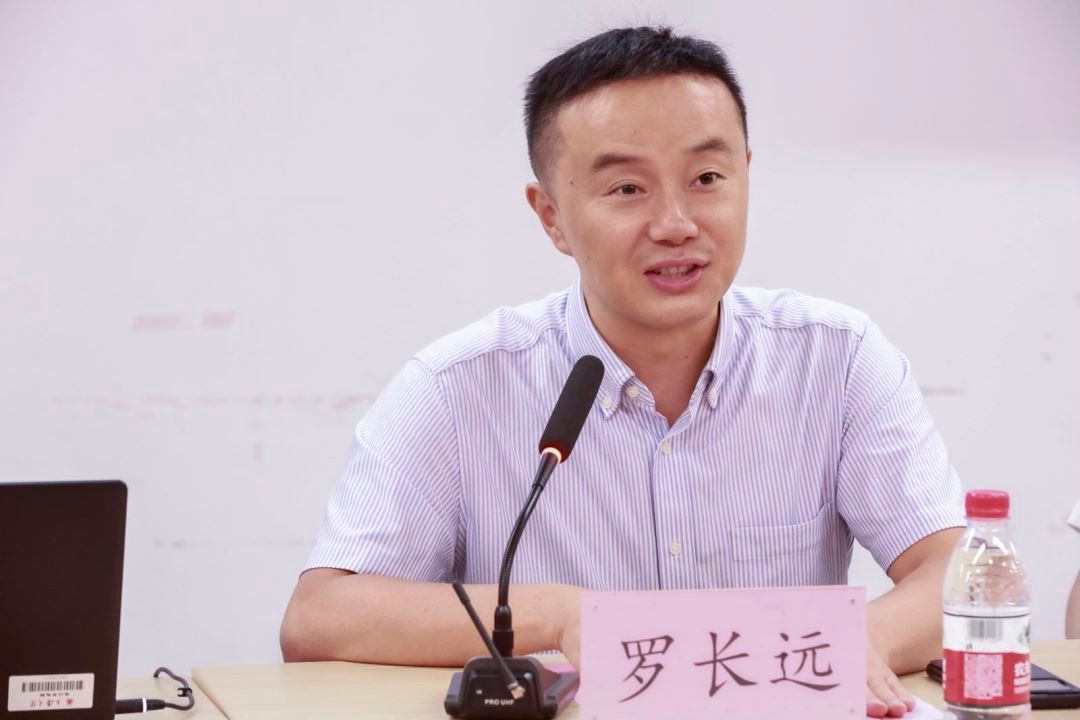 F8A7D2F42C5B3D41EC5BABBF27E_76A4F0AC_FF1D