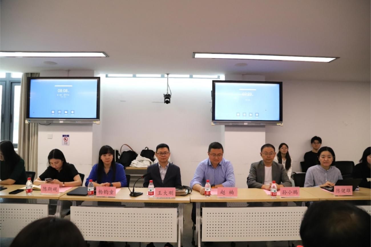 4DF44D5D26514801FB00F6FCF0F_2CC559E5_19A8F