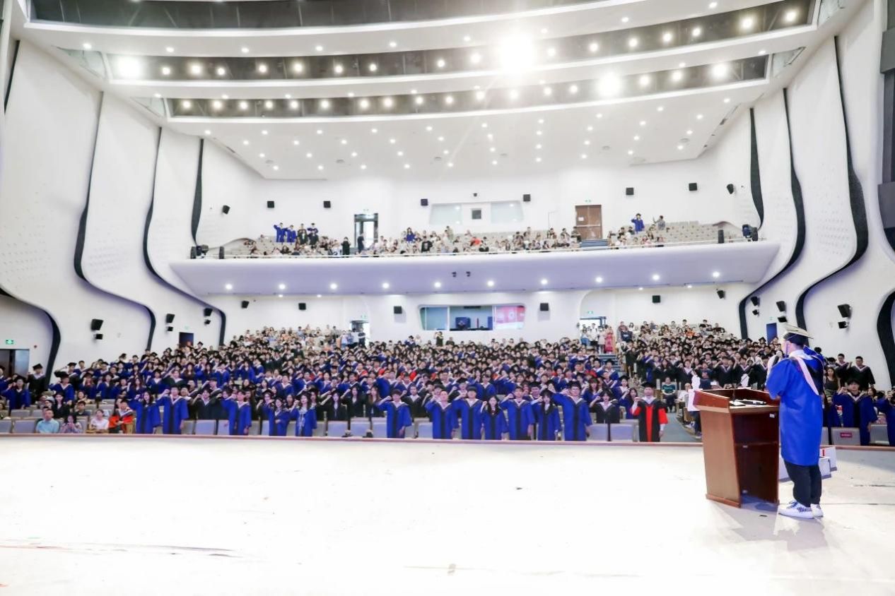 7DAC3D1212802A7B3FFF56084A8_8428AC2E_20E12