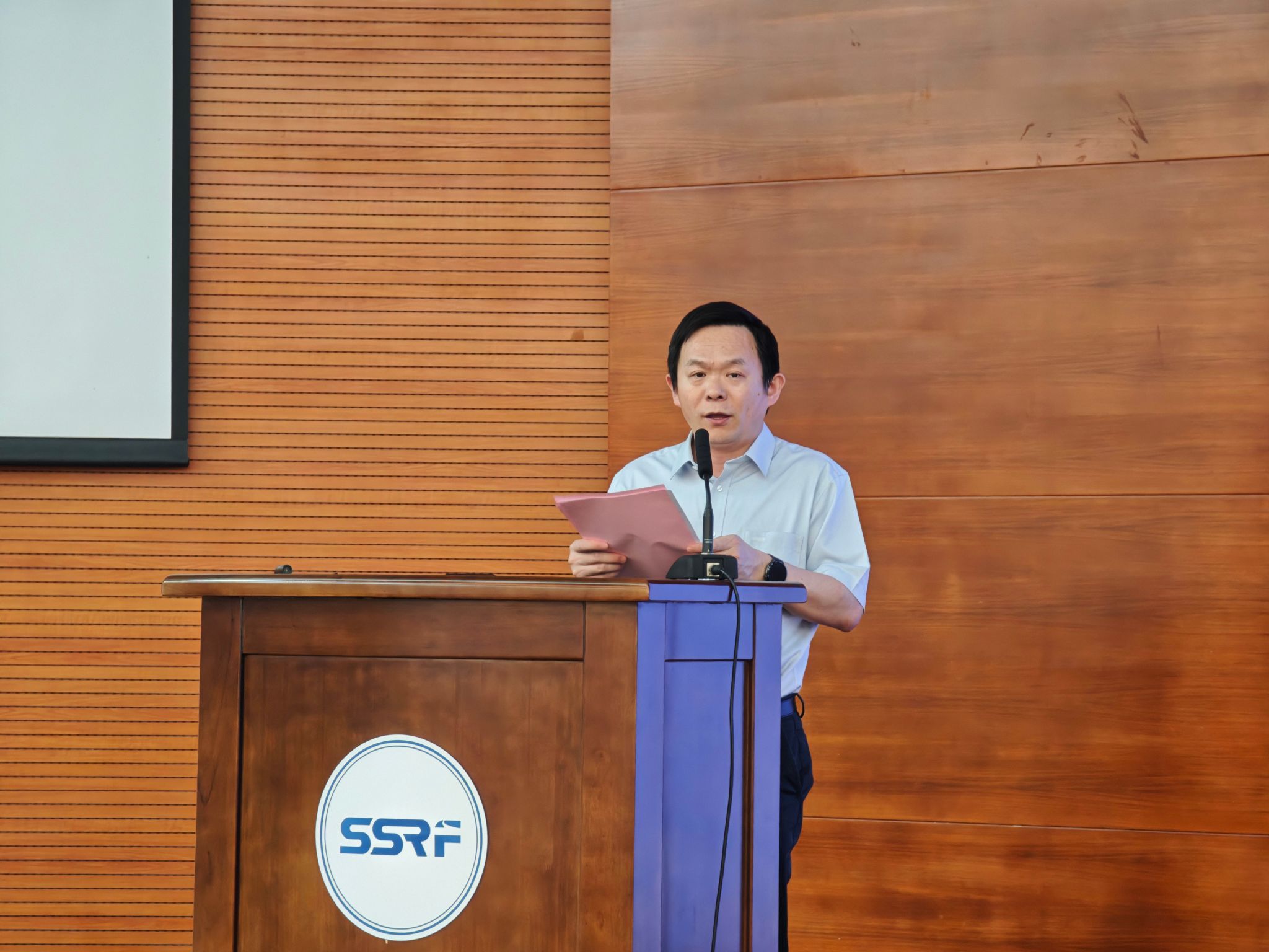 F3965DE9E46D6EA973C5E07669C_05884573_46293