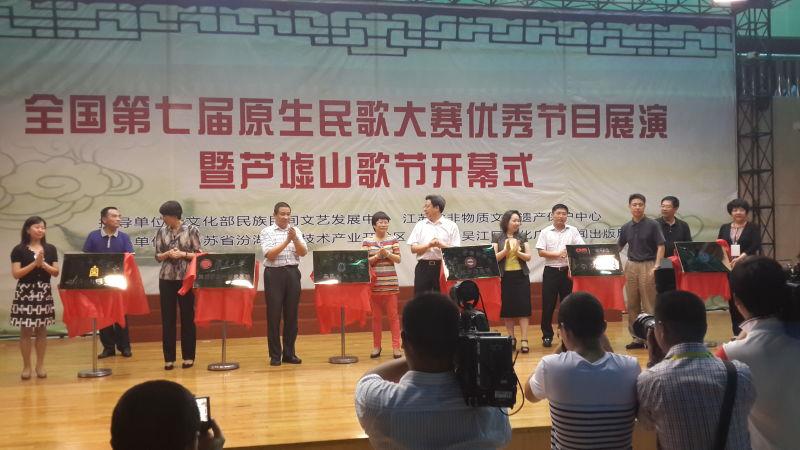 4DEF14AEBE322BA40F488394A65_F38F04C7_F79F.jpg?e= 4DEF14AEBE322BA40F488394A65_F38F04C7_F79F.jpg?e=