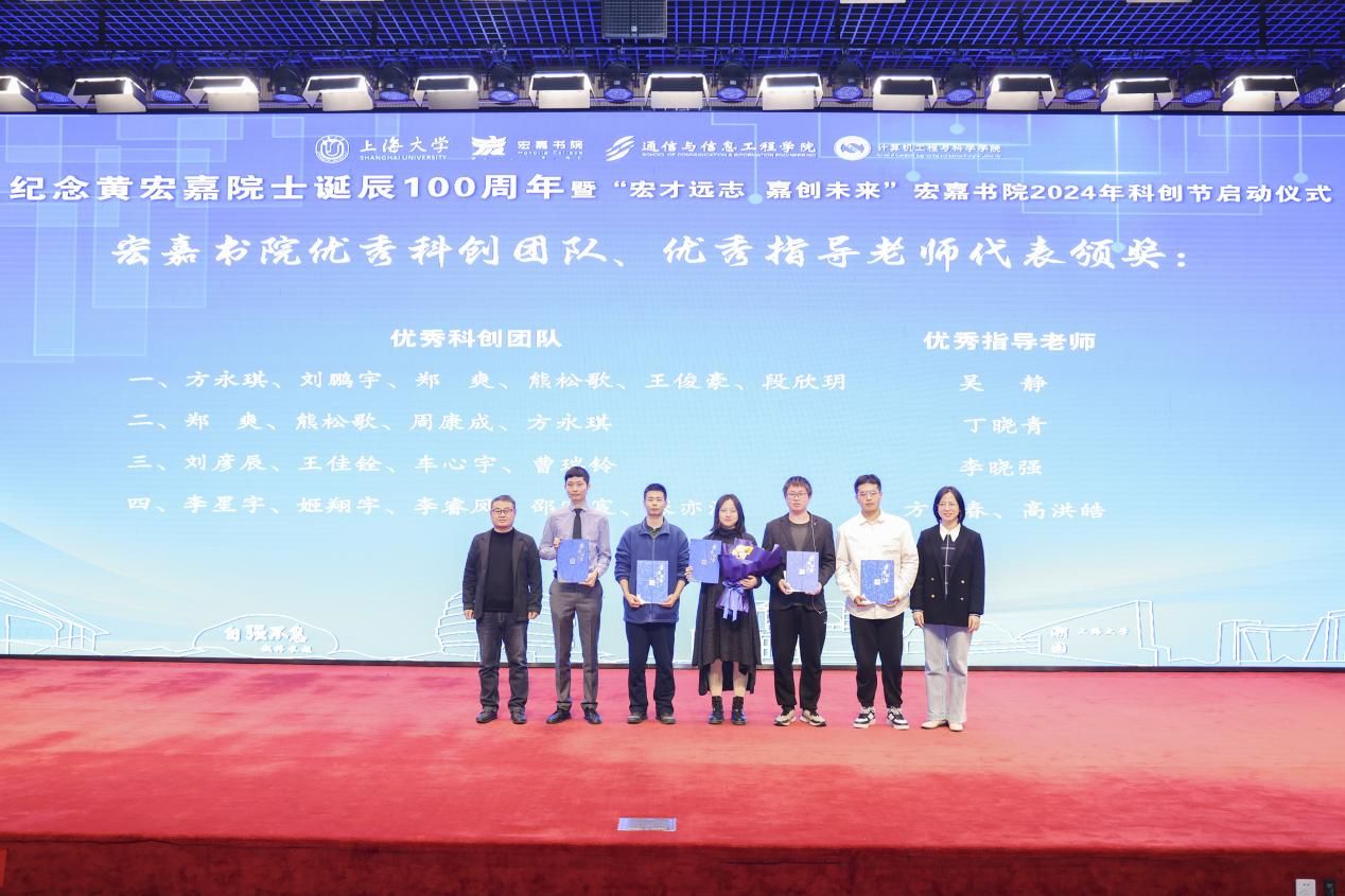 EBE8F679F73D41AB1831D8CDC8A_A66D7698_256A7