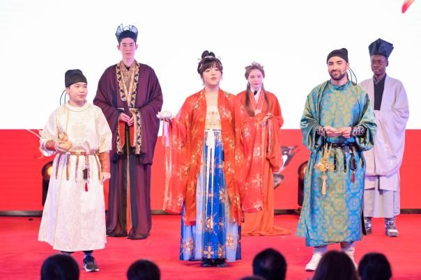 7485363841F8DC5EA64E658DCAE_4E083530_AC71