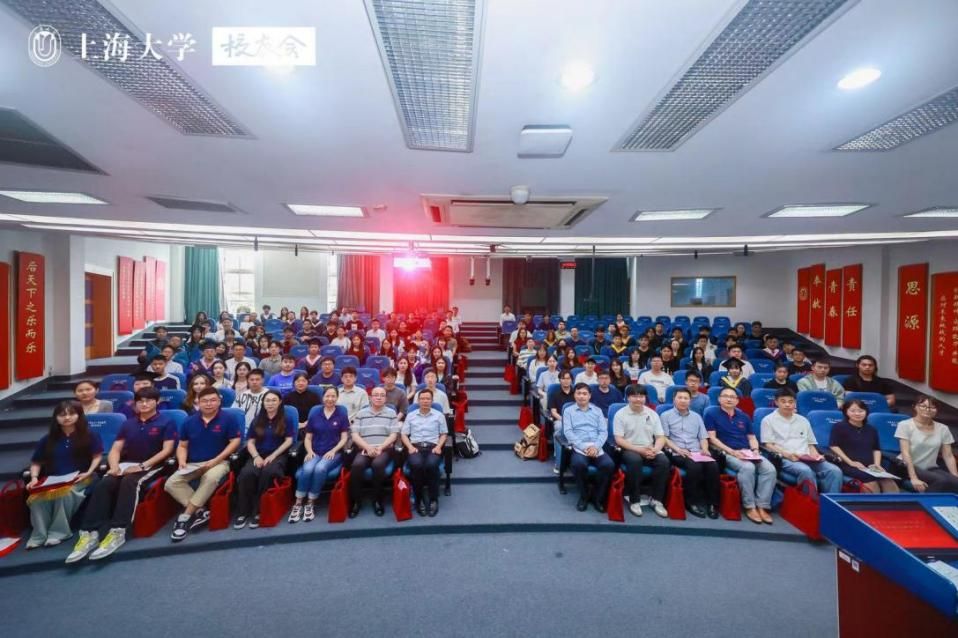 9B5DF5818099BA163BB63B754B0_C9487A75_185AD