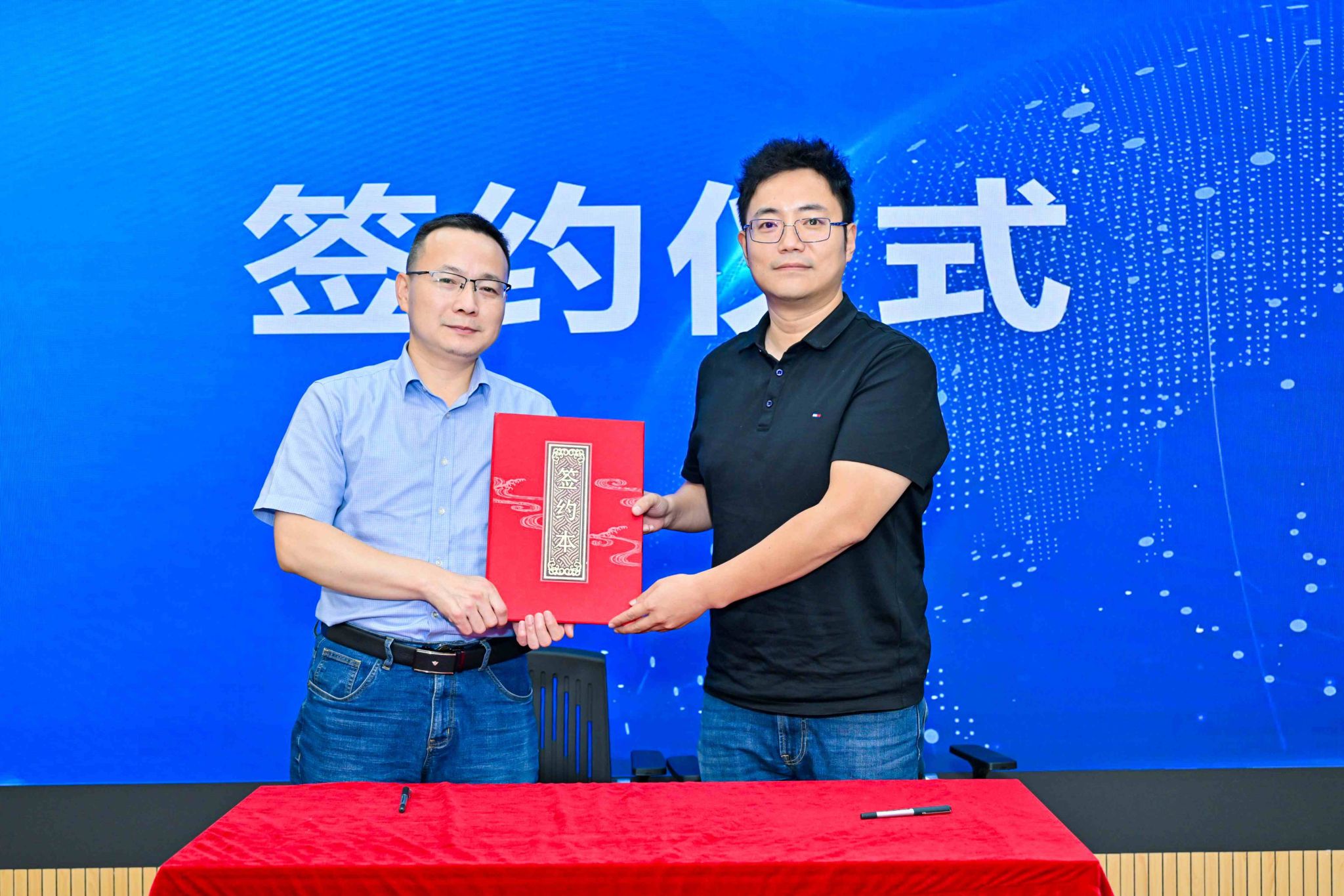 ZJH_6423-opq3226616023_¸±±¾.jpg ZJH_6423-opq3226616023_¸±±¾.jpg