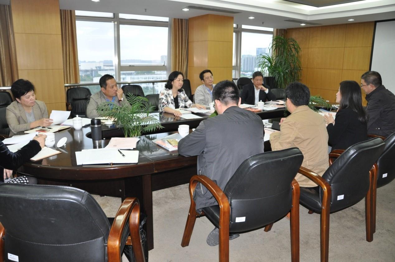 7FCA1768F19EB6C8DFBD45291A9_417A4CCB_2045A.jpg?e= 7FCA1768F19EB6C8DFBD45291A9_417A4CCB_2045A.jpg?e=