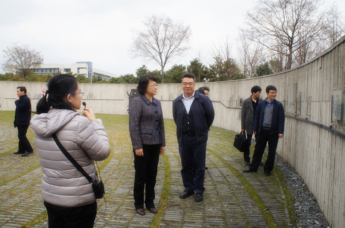 ��ҳ- �±�GG���Ŵ�����ҵƽ̨