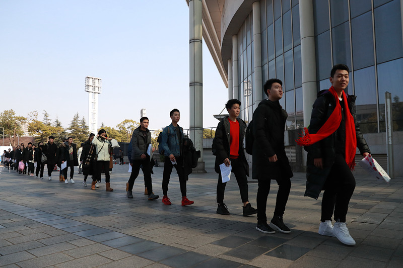 ��ҳ- �±�GG���Ŵ�����ҵƽ̨