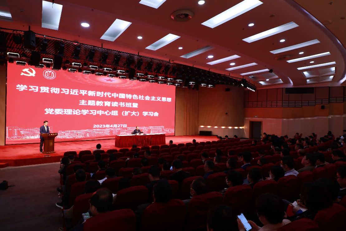 B1704219D1C957A3A6EFD881118_B4AF8CAD_1B435