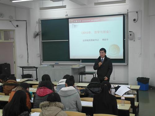 BDCE01EE78536427242BB0CF044_311A7EF2_60B0.jpg?e= BDCE01EE78536427242BB0CF044_311A7EF2_60B0.jpg?e=