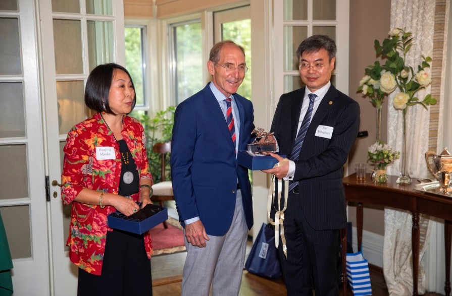 E89884FD48789807C58E79186E3_4BD54998_1EBDD.jpg?e= Ê×Ò³- б¦GG¼¯ÍÅ´´ÔìÊÂҵƽ̨